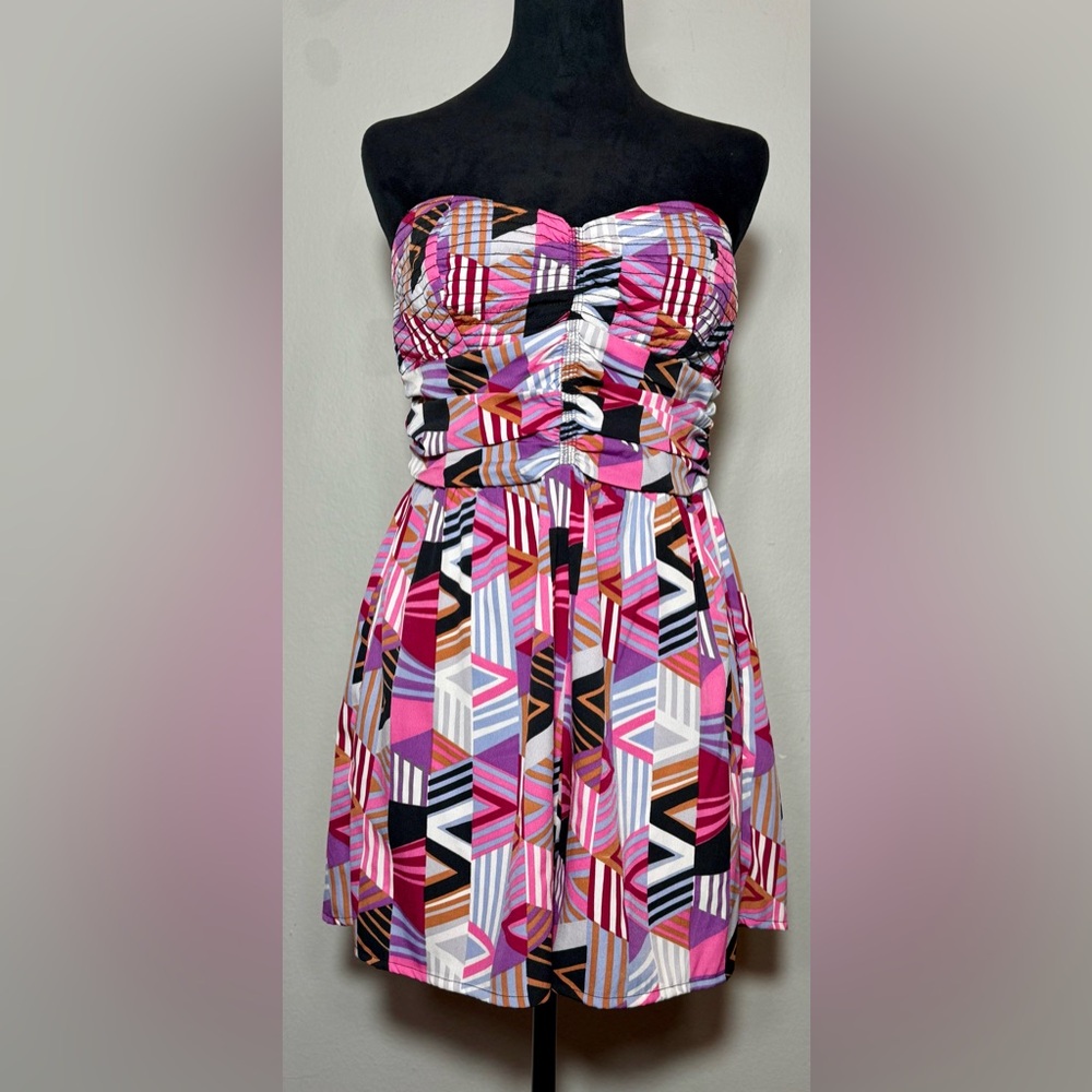 Bar III, Geometric Print Strapless Romper with Pockets, Pink & Purple Size Large